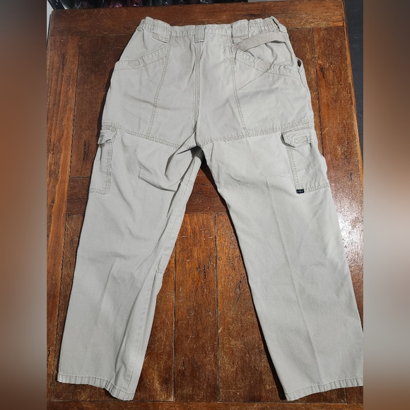 5.11 Tactical Series 74251 Men's Utility Pants Khaki color Size‎ 36 X 30 - Picture 4 of 6